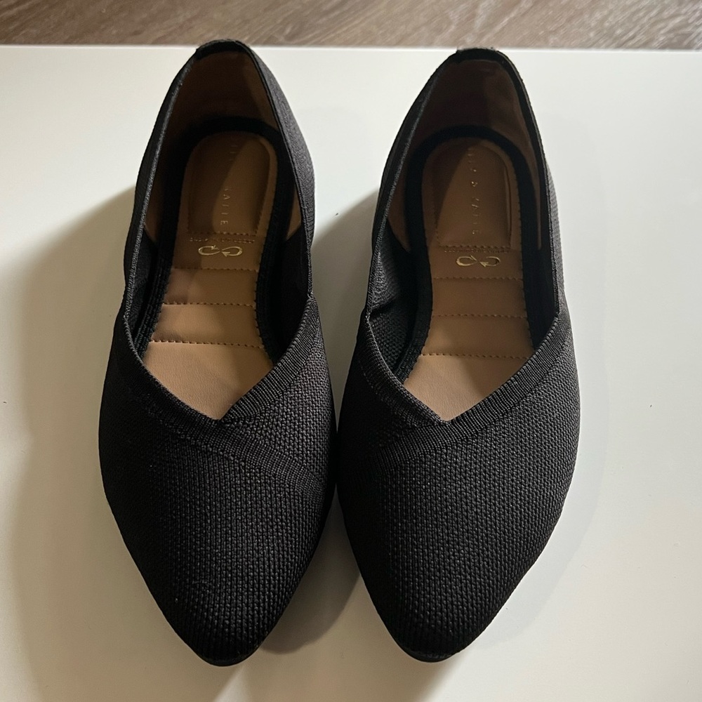 Women’s Kelly & Katie Jayde Flat Size 8 (Medium)